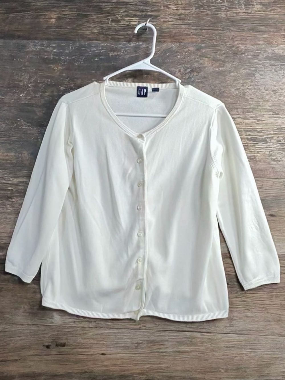 GAP Cream Button-Front Lightweight Cardigan